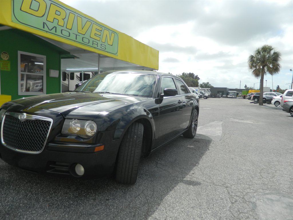 2010 Chrysler 300 S