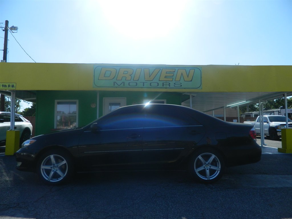 2005 Toyota Camry XLE
