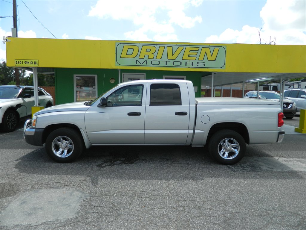 2005 Dodge Dakota SLT Quad Cab's photo