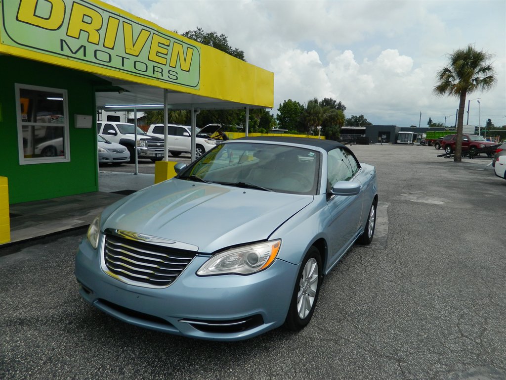 2012 Chrysler 200