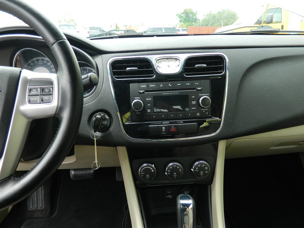 Photo 10